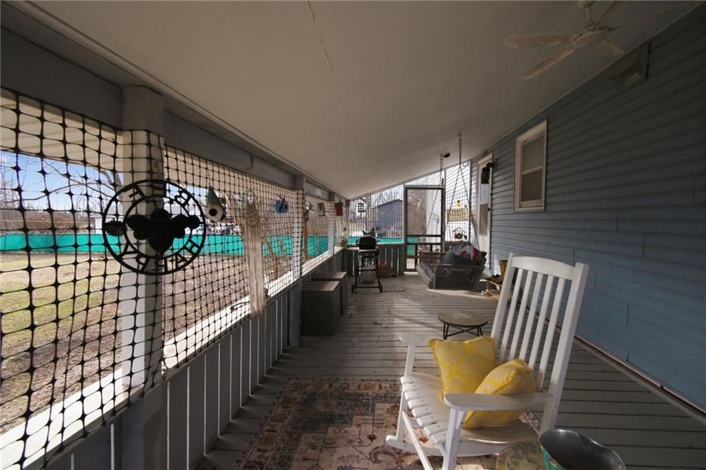 210 W Spruce Street — photo 24
