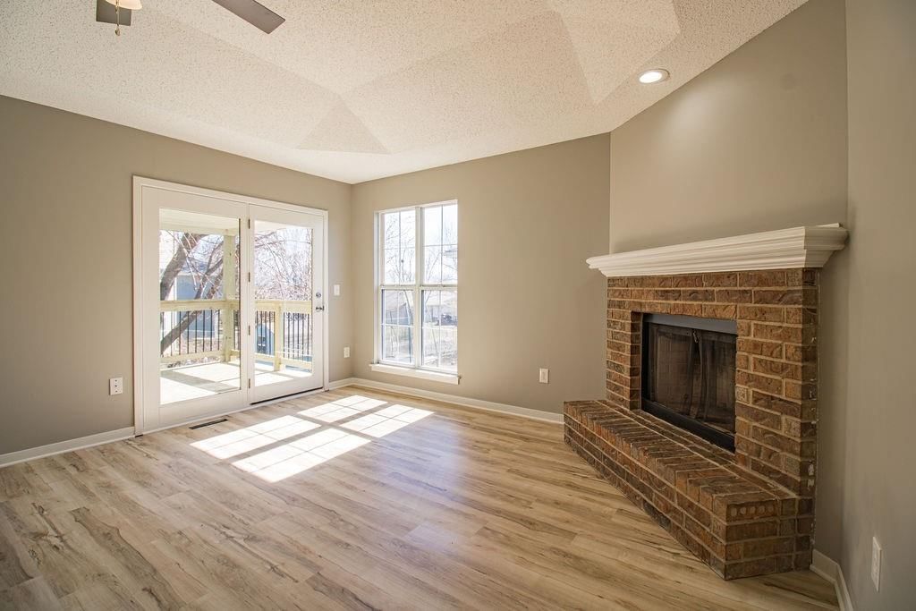 1206 Foxridge Drive — photo 10