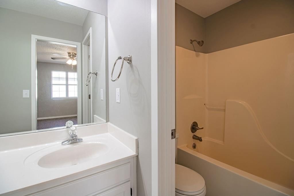 1206 Foxridge Drive — photo 21