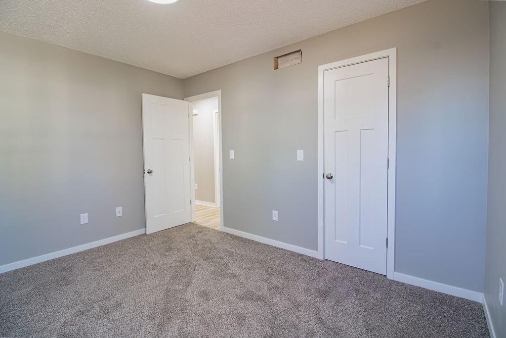 1206 Foxridge Drive — photo 23
