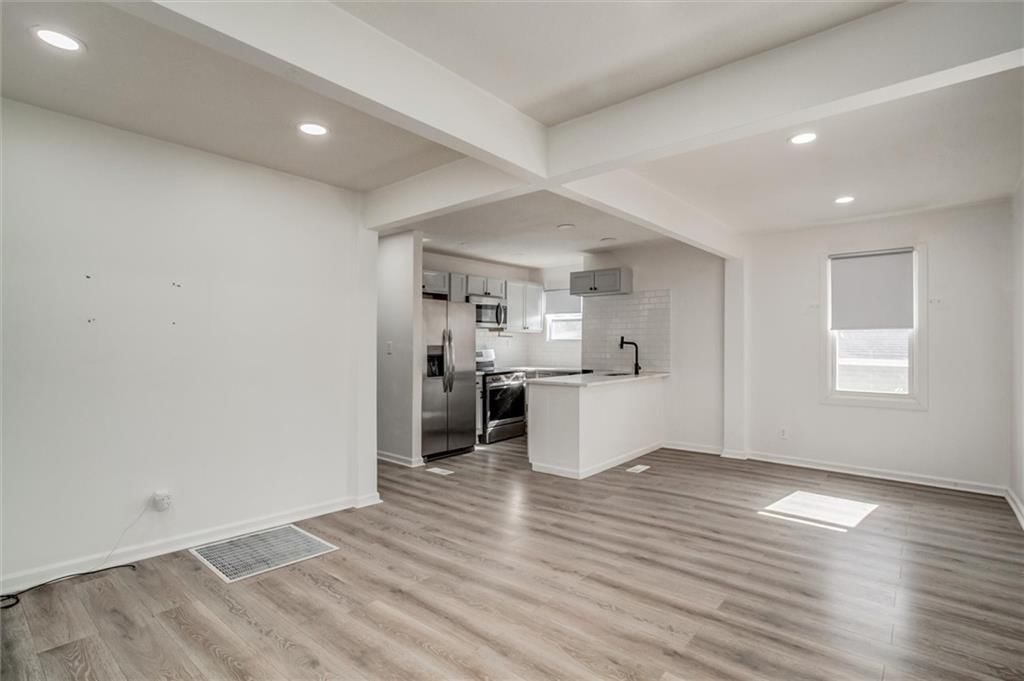 107 N Ditzler Avenue — photo 6