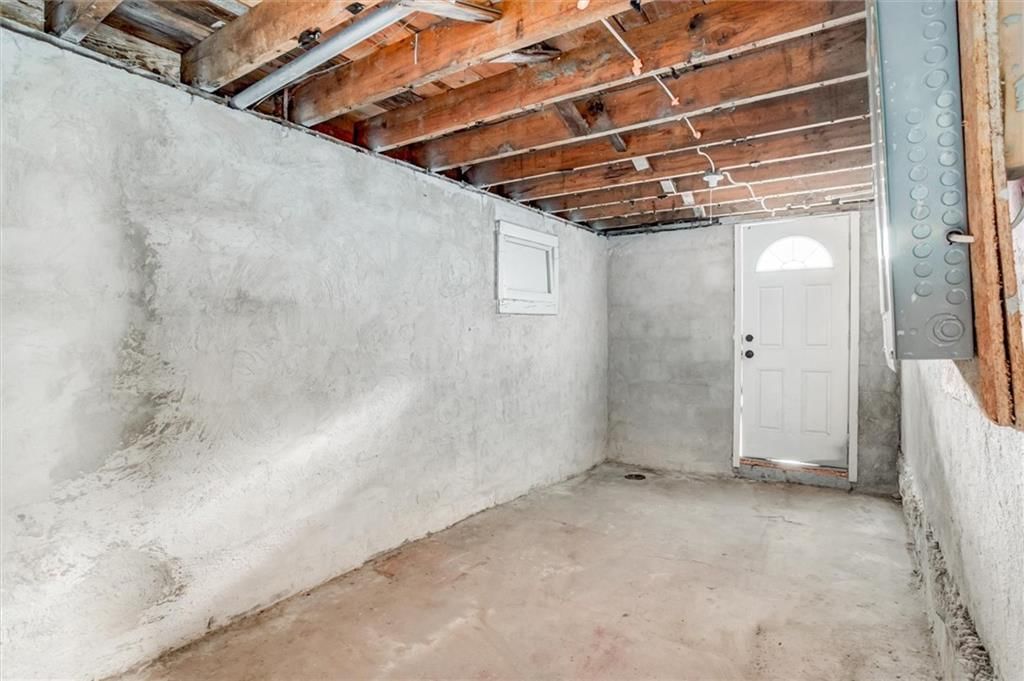 107 N Ditzler Avenue — photo 19
