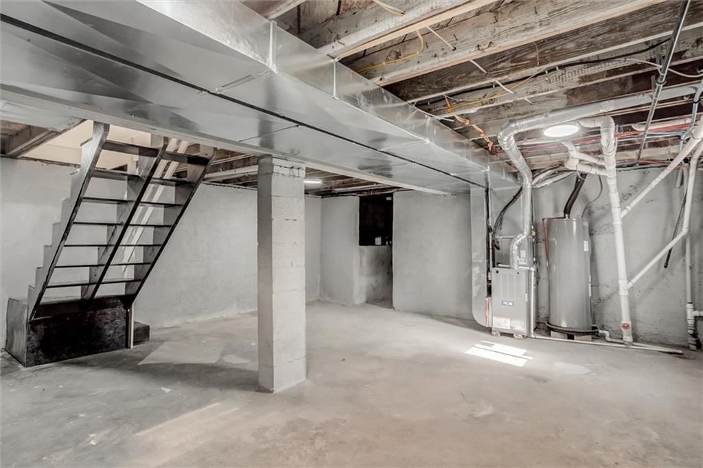 107 N Ditzler Avenue — photo 21