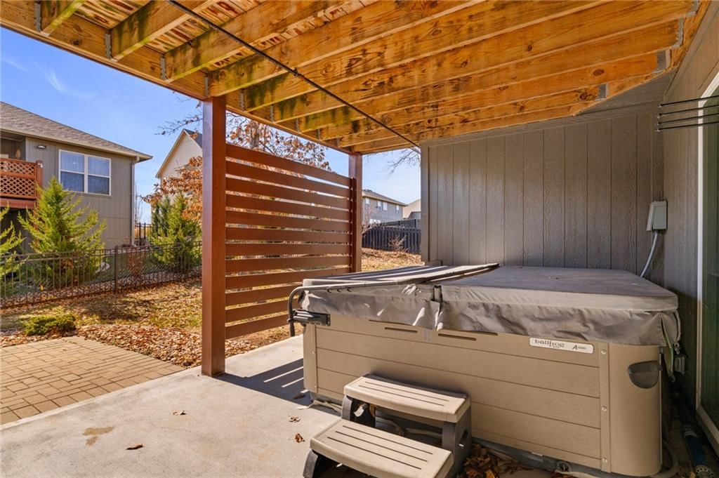 1012 SE Amber Court — photo 47