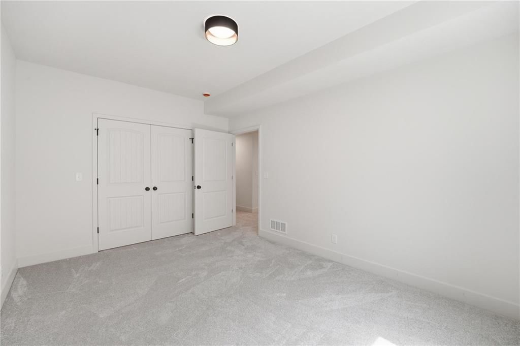 217 NW Orchard Court — photo 20