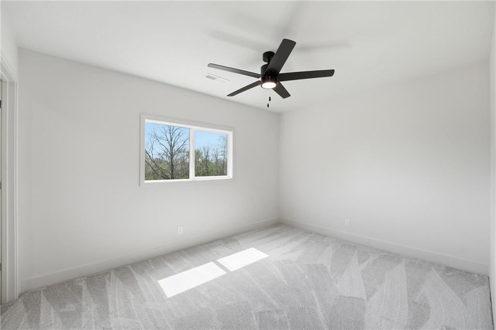 217 NW Orchard Court — photo 23
