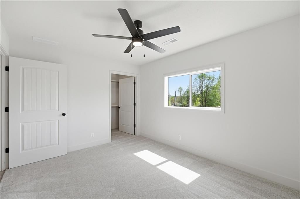 217 NW Orchard Court — photo 24