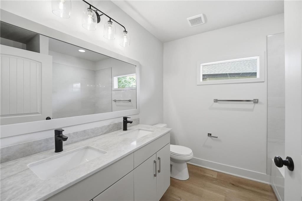 217 NW Orchard Court — photo 28