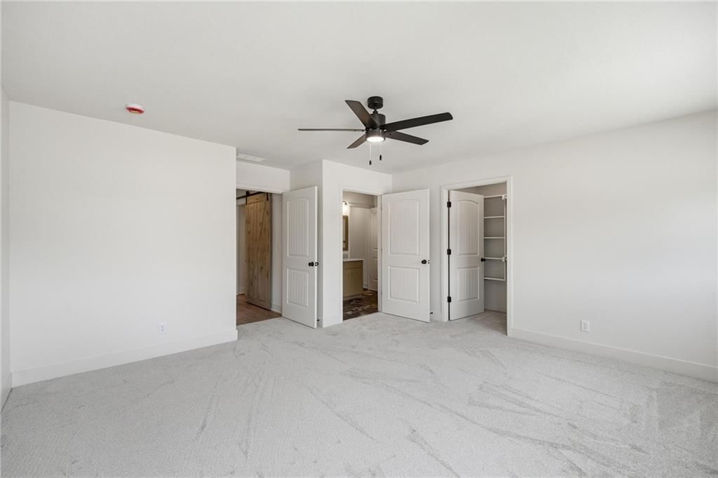 217 NW Orchard Court — photo 32
