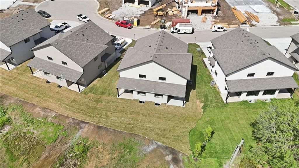 217 NW Orchard Court — photo 48