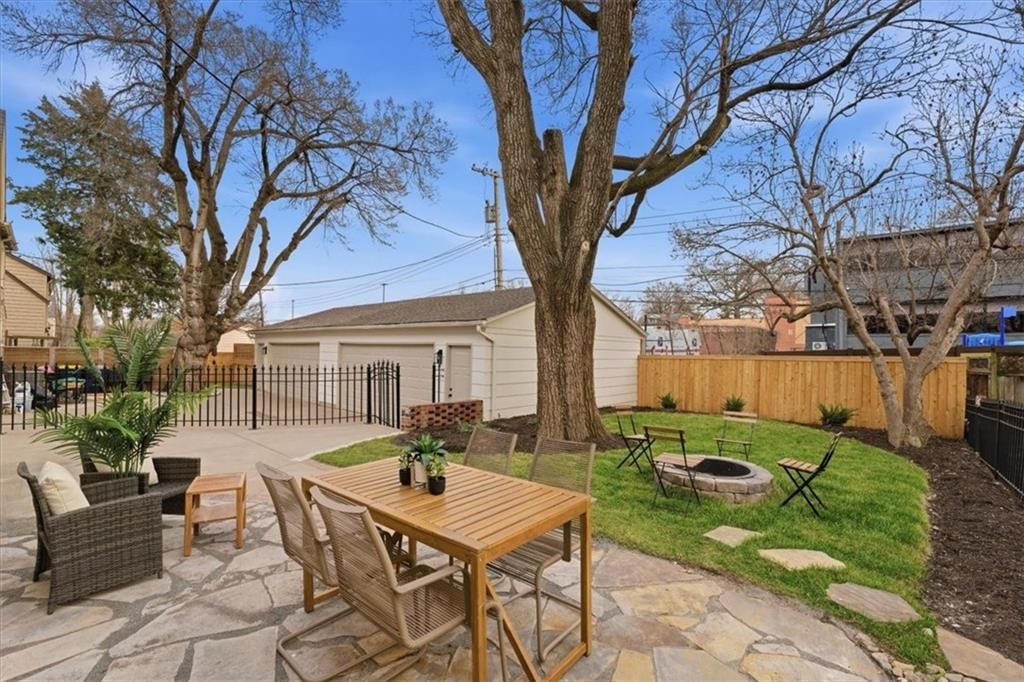 39 W 70th Terrace — photo 19