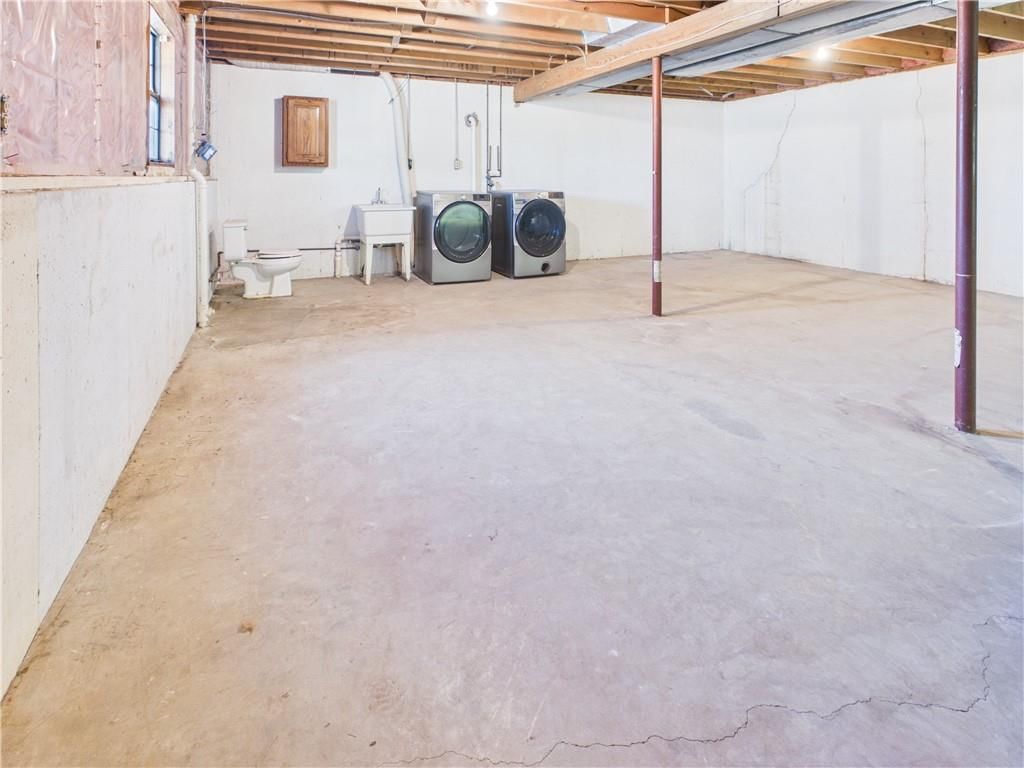 803 E Market Street — photo 14