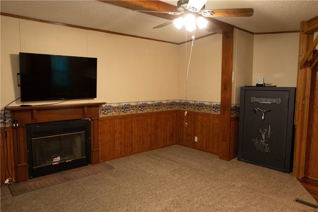 1061 County Road B Highway — photo 10