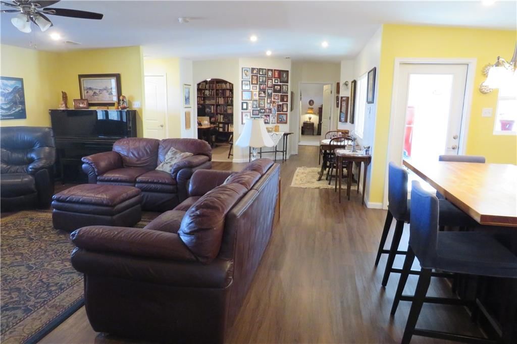 3100 SE Wamsley Road — photo 37