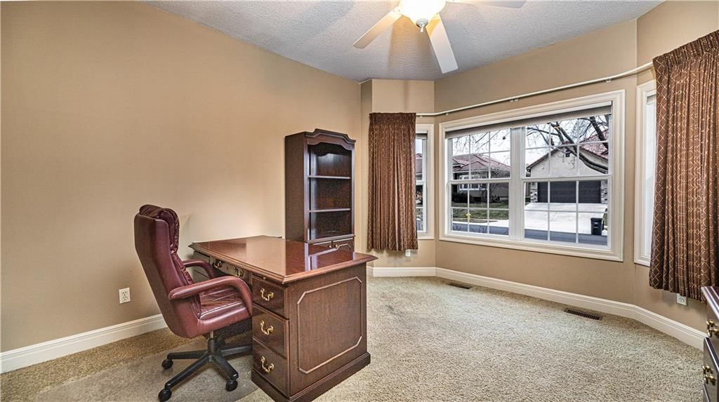1428 SW Logos Drive — photo 16