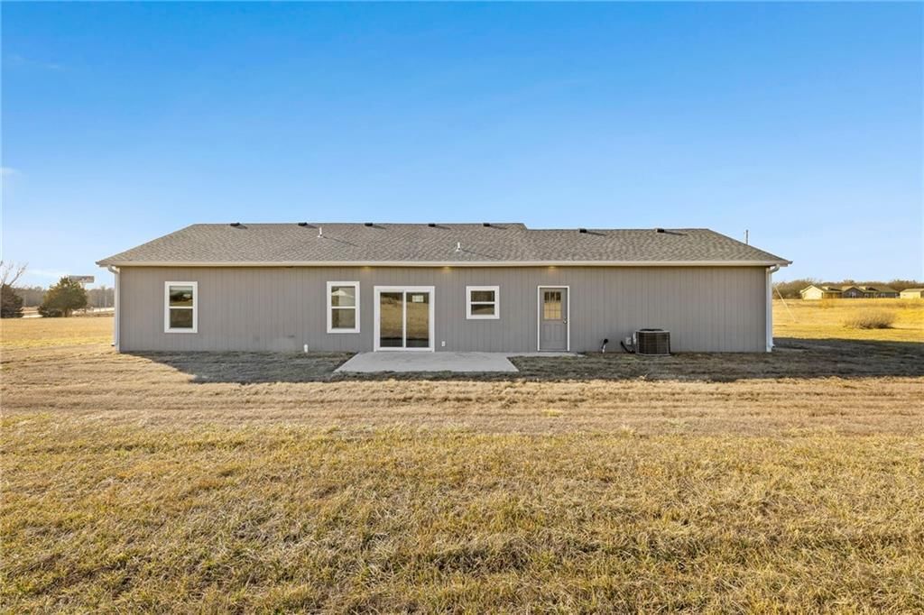 557 NW 1391st Road — photo 38
