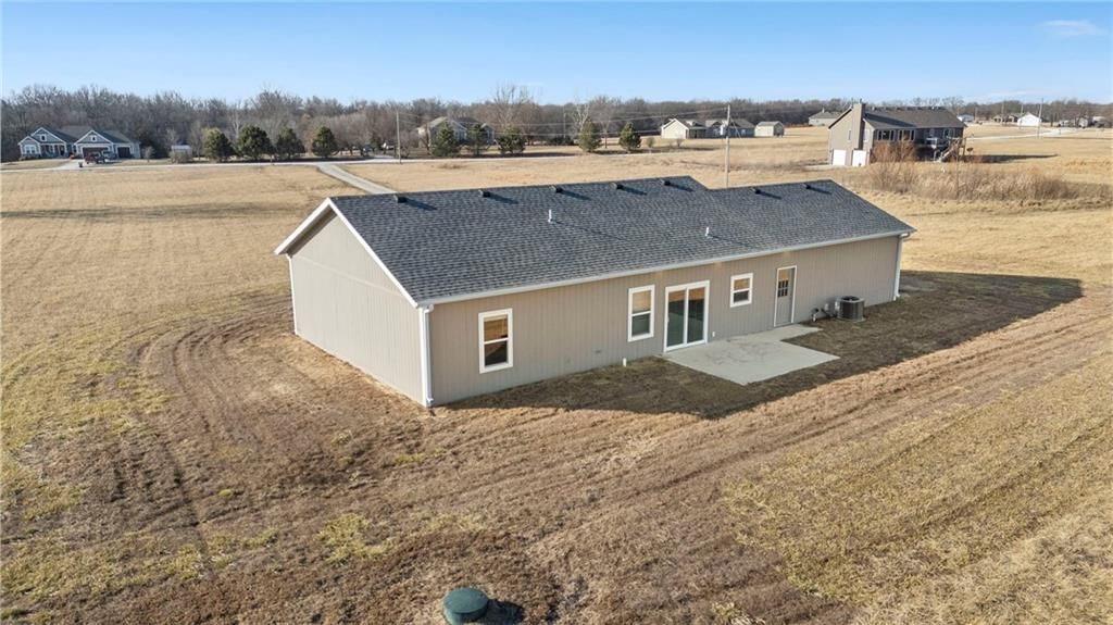 557 NW 1391st Road — photo 39