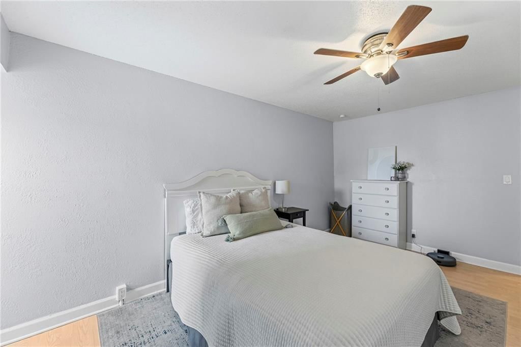 4727 Jarboe Street — photo 19