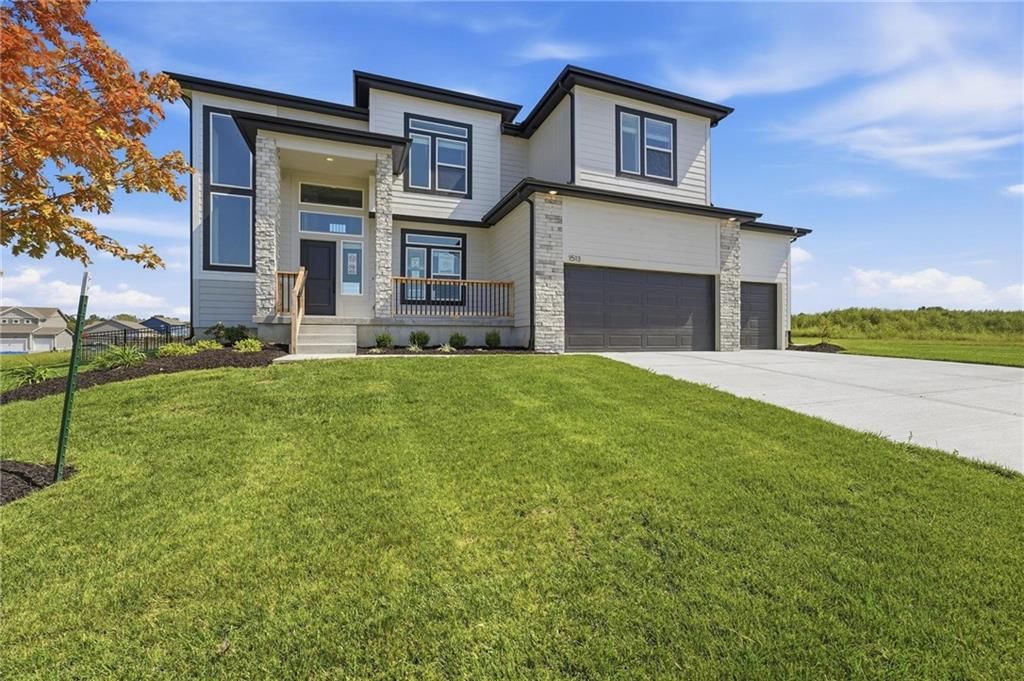 1513 SE Rising Sun Drive — photo 5