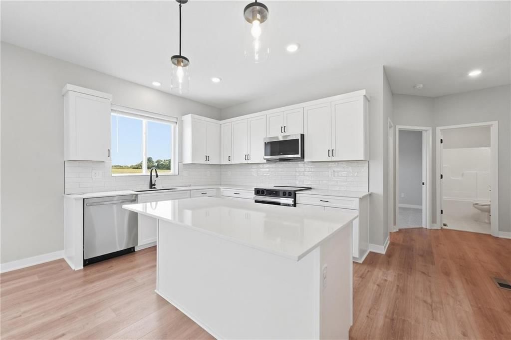 1513 SE Rising Sun Drive — photo 17