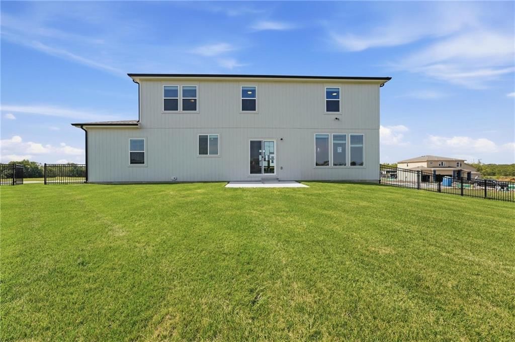 1513 SE Rising Sun Drive — photo 51