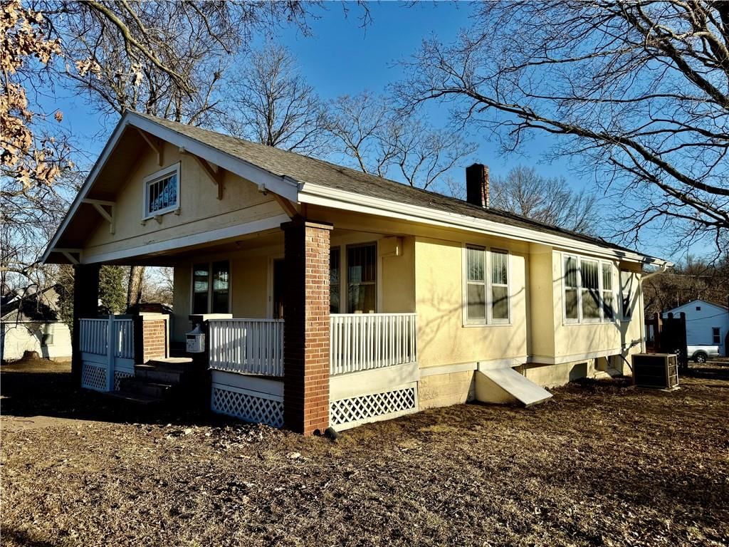 507 W Main Street — photo 2