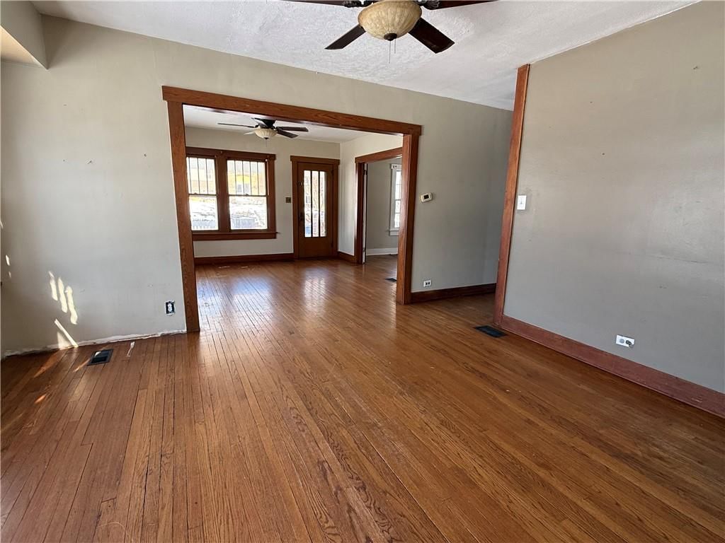 507 W Main Street — photo 27