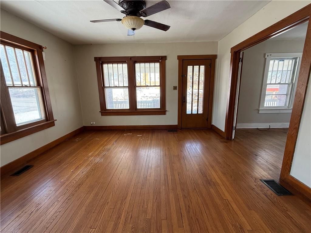 507 W Main Street — photo 28