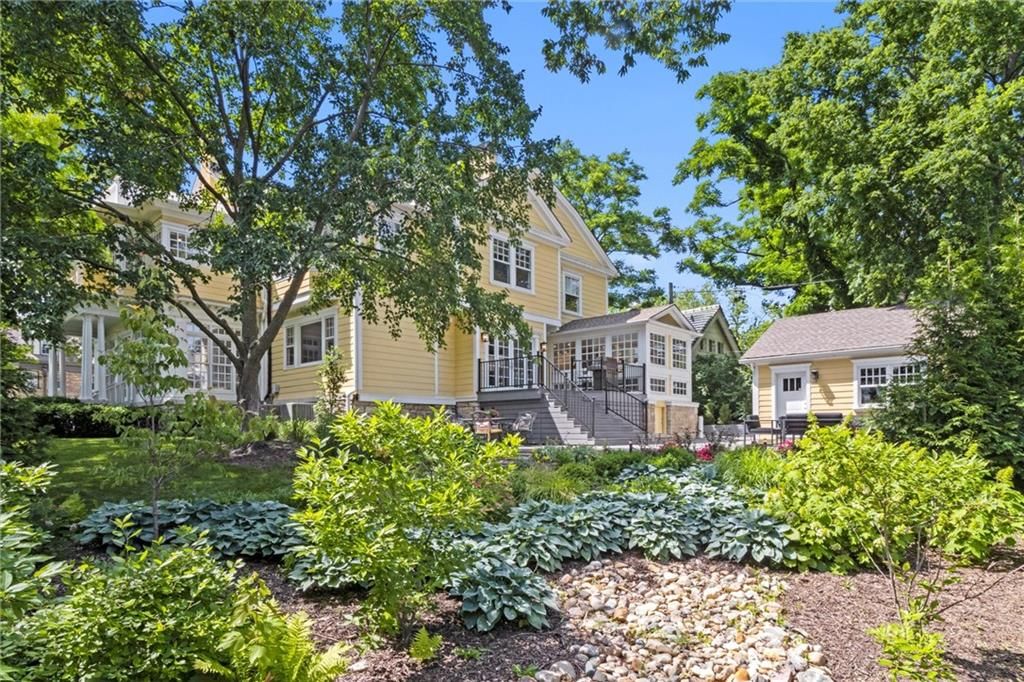 4525 Kenwood Avenue — photo 36
