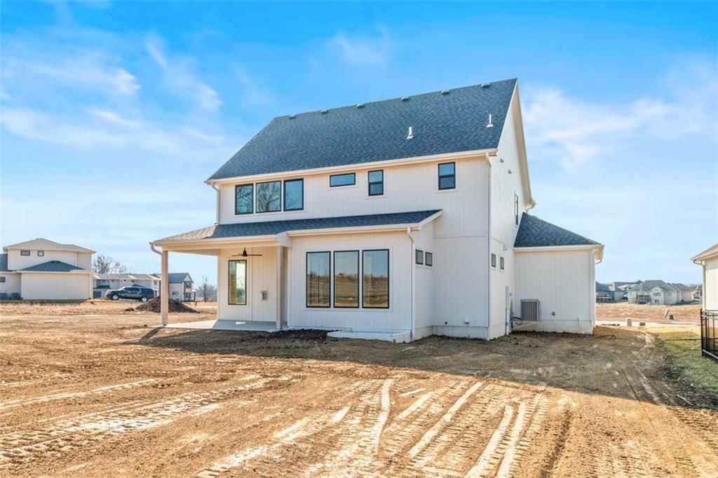 1317 Larson Avenue — photo 31