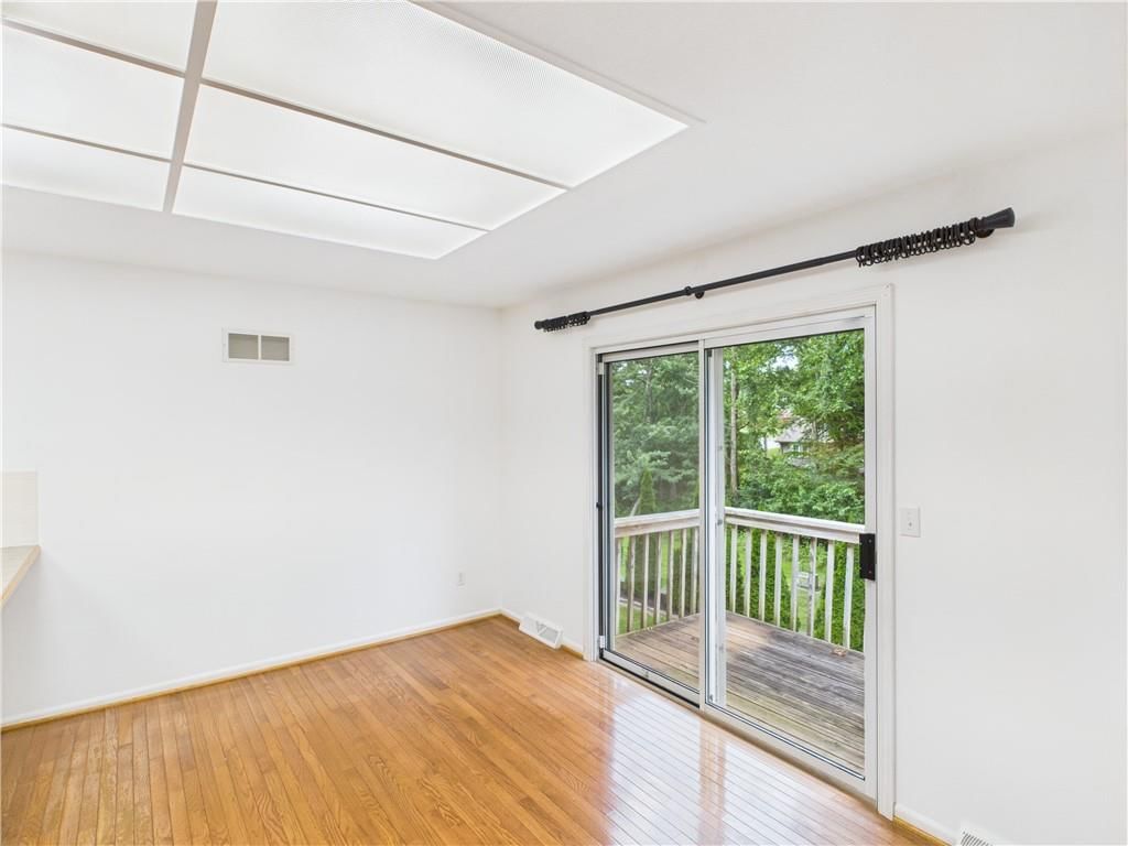 503 Quail Trail — photo 8