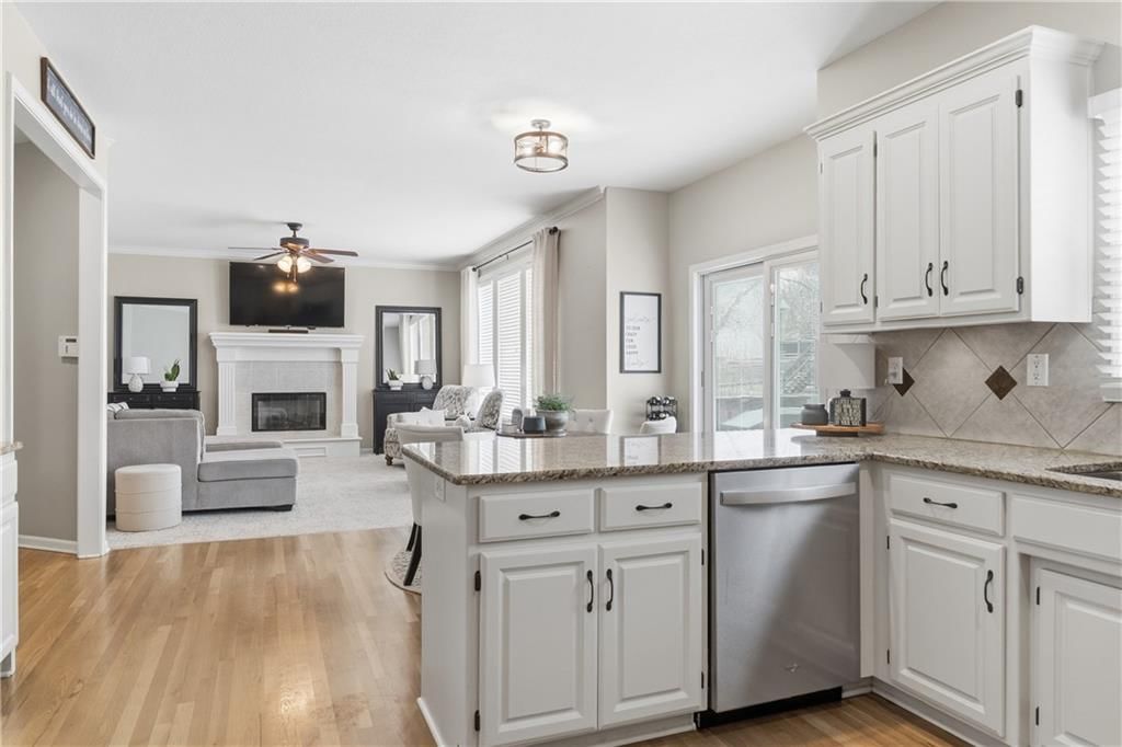 5324 W 160 Street — photo 21