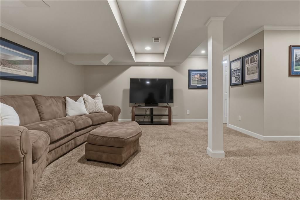 5324 W 160 Street — photo 38