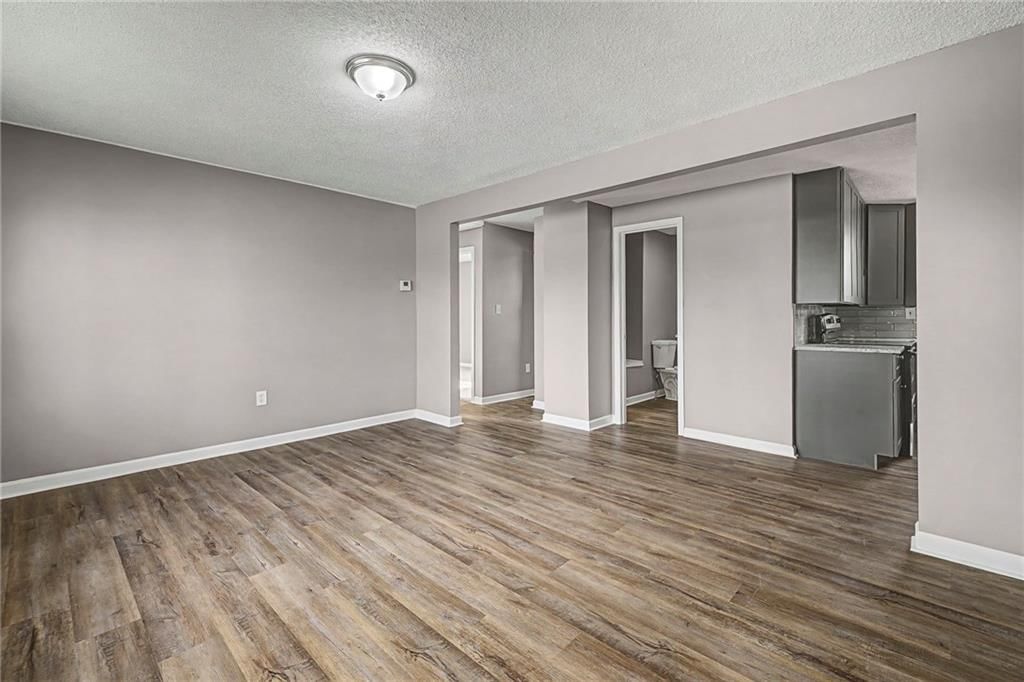 5800 N Antioch Road — photo 3