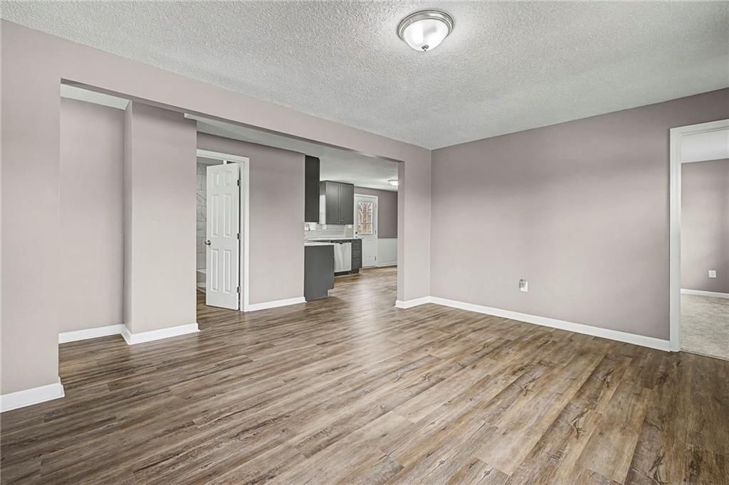 5800 N Antioch Road — photo 4