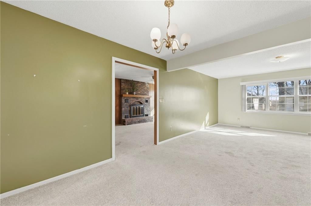 2724 Queen Ridge Drive — photo 10