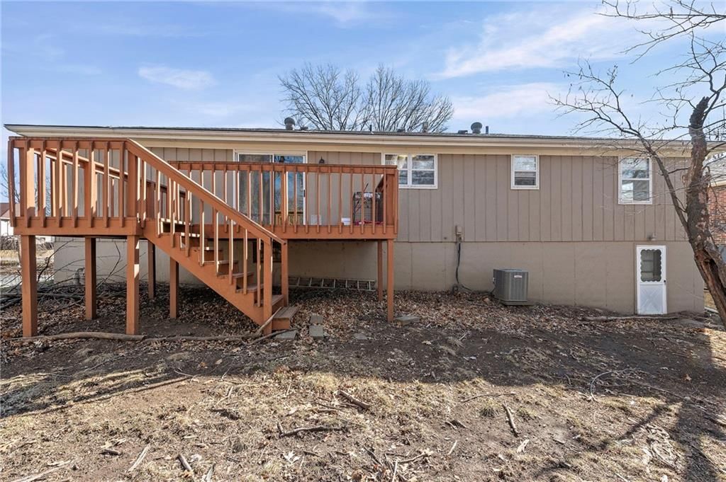 2724 Queen Ridge Drive — photo 37