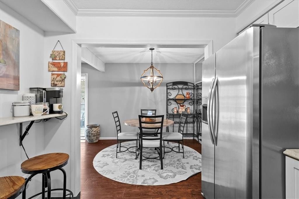 7618 W 59th Terrace — photo 9