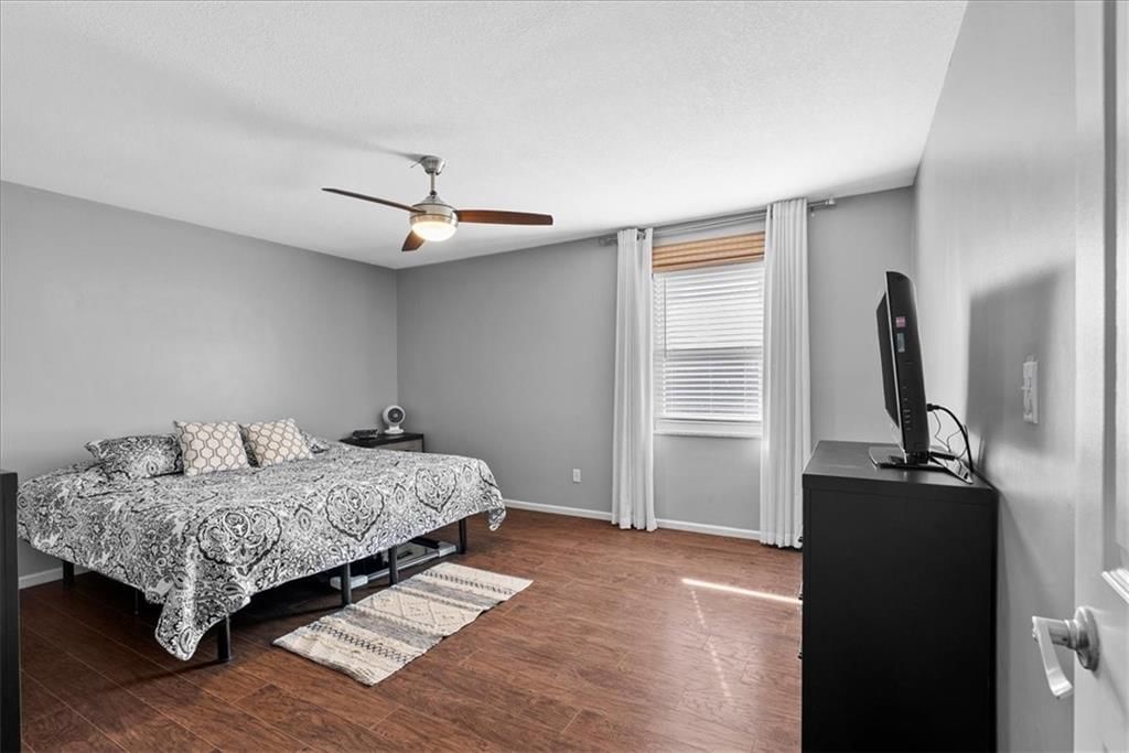7618 W 59th Terrace — photo 17