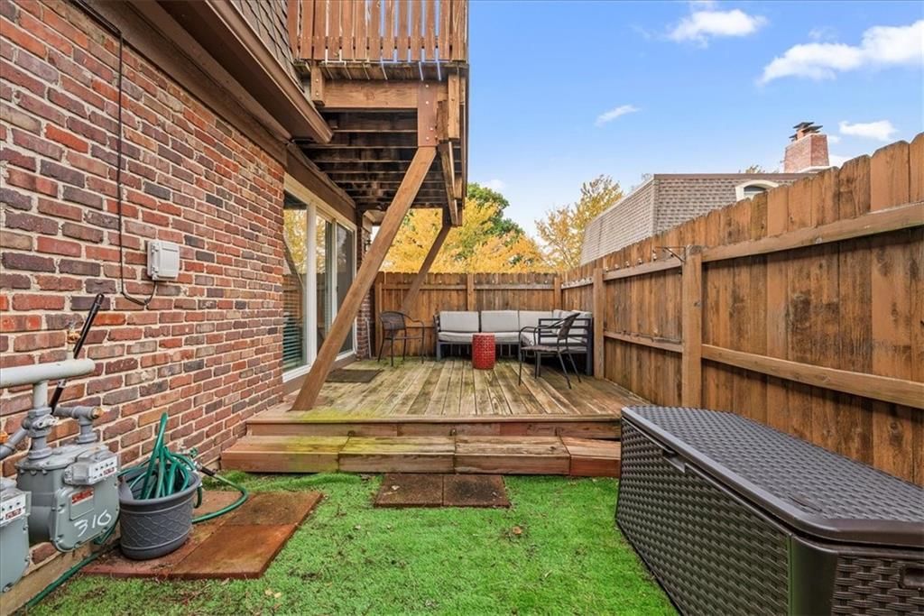 7618 W 59th Terrace — photo 23