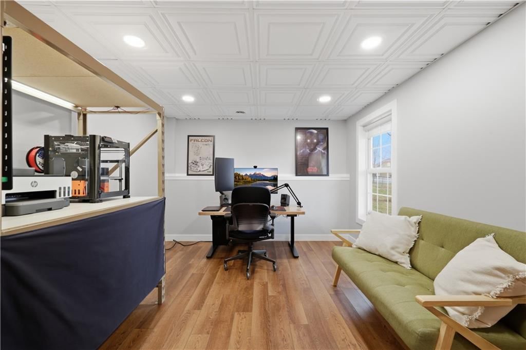 205 N Pacific Court — photo 26