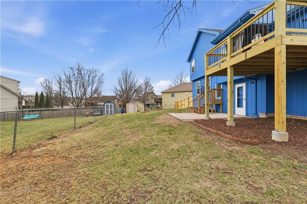 205 N Pacific Court — photo 30