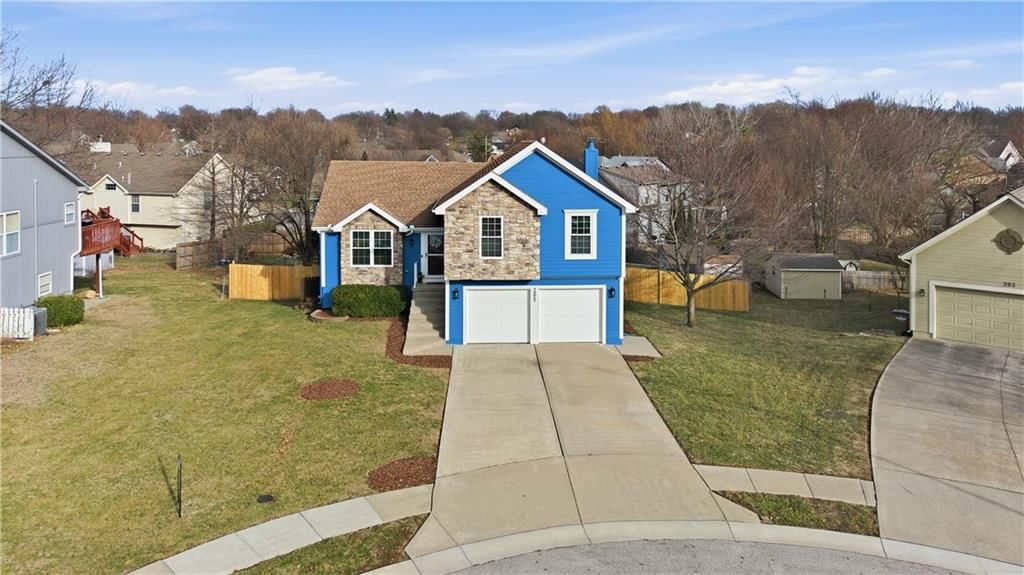 205 N Pacific Court — photo 31