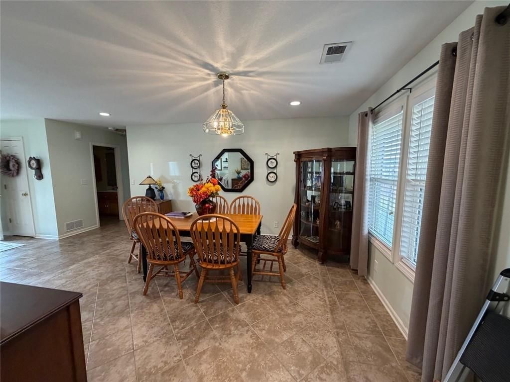 314 Lakeview Drive — photo 10