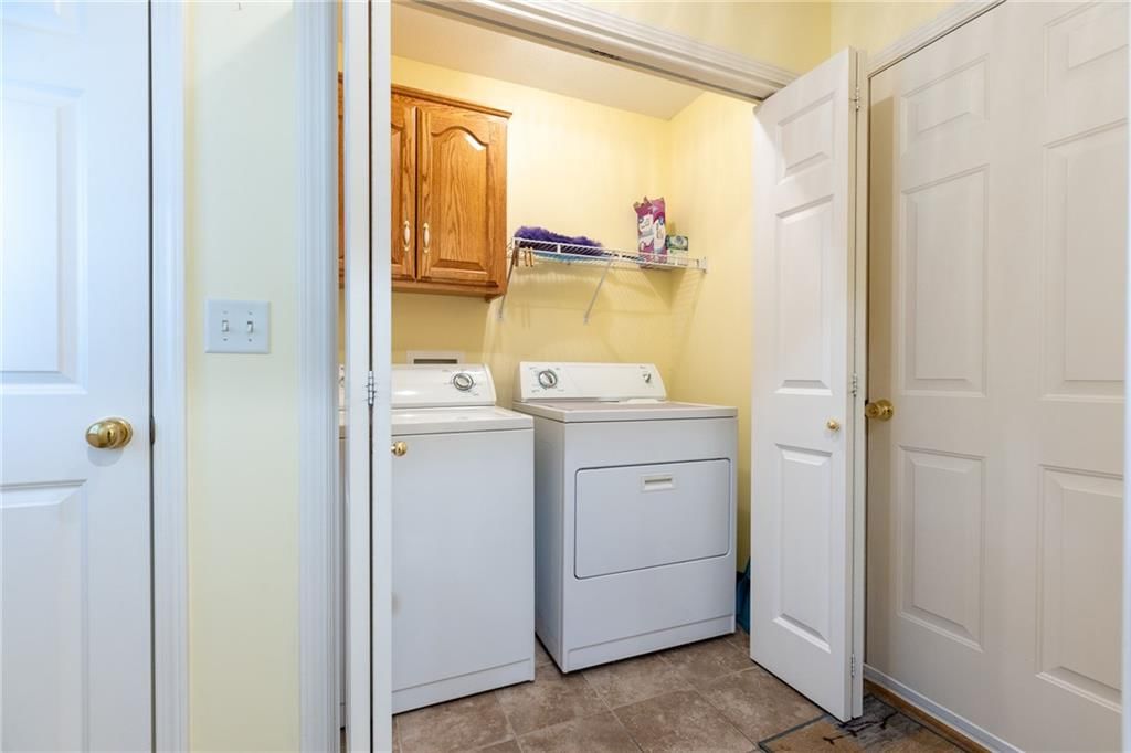 314 Lakeview Drive — photo 15