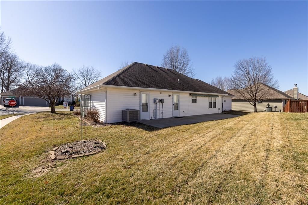314 Lakeview Drive — photo 27