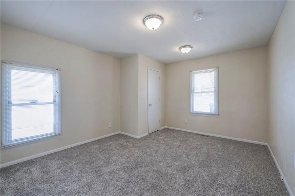 709 N Woodland Street — photo 14