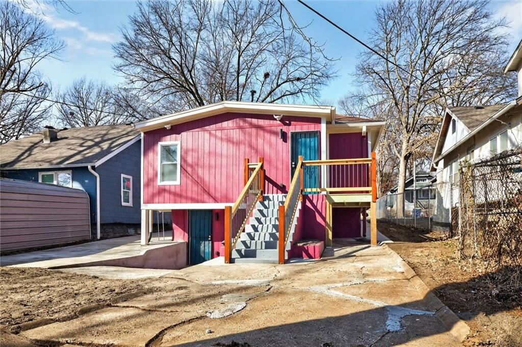 5631 Euclid Avenue — photo 23
