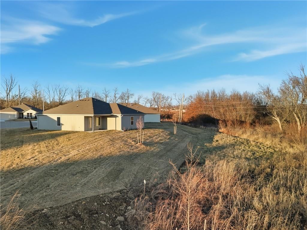 516 SE Nelson Drive — photo 17