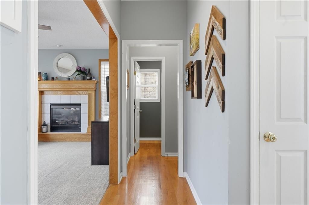 8058 N Highland Avenue — photo 11